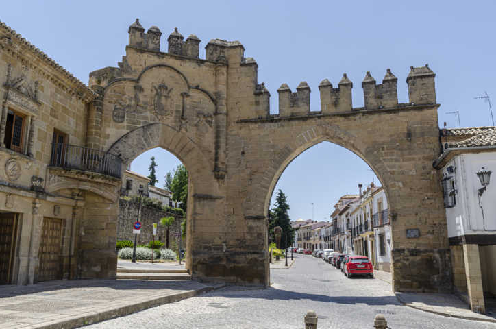 Jaén - Baeza 11 - Arco de Villalar.jpg